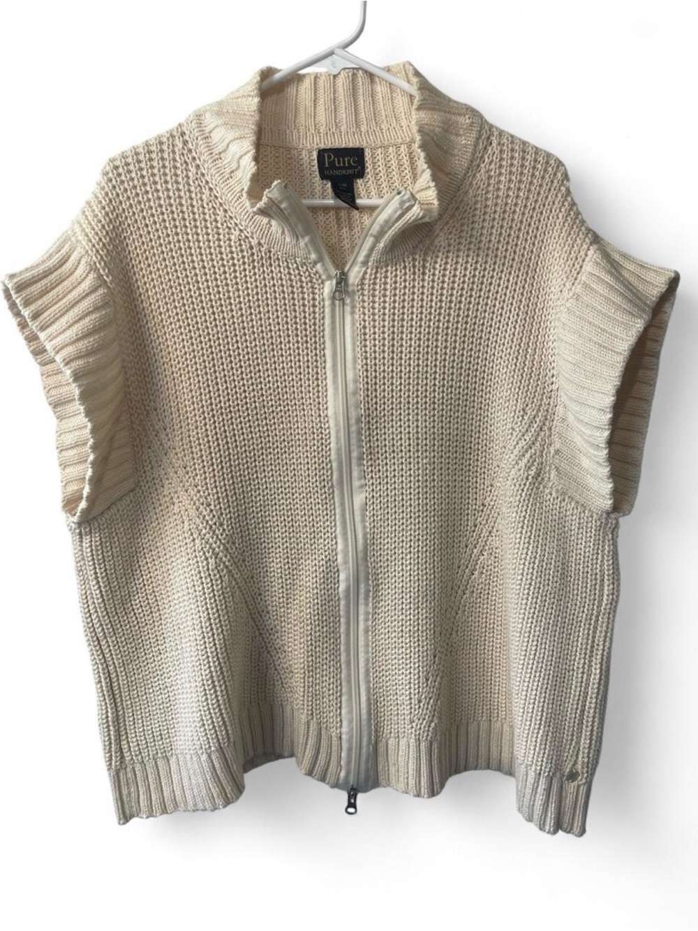 Pure Handknit Cream Zip-Front Sleeveless Sweater Vest